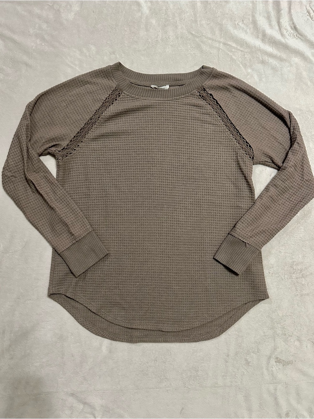 Maurices Brown Taupe Long Sleeve Waffle Knit Sweater Top Size Medium